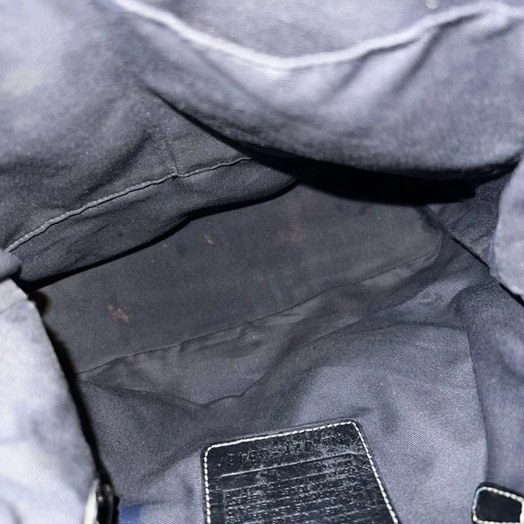 Coach - Picture 7 of 8